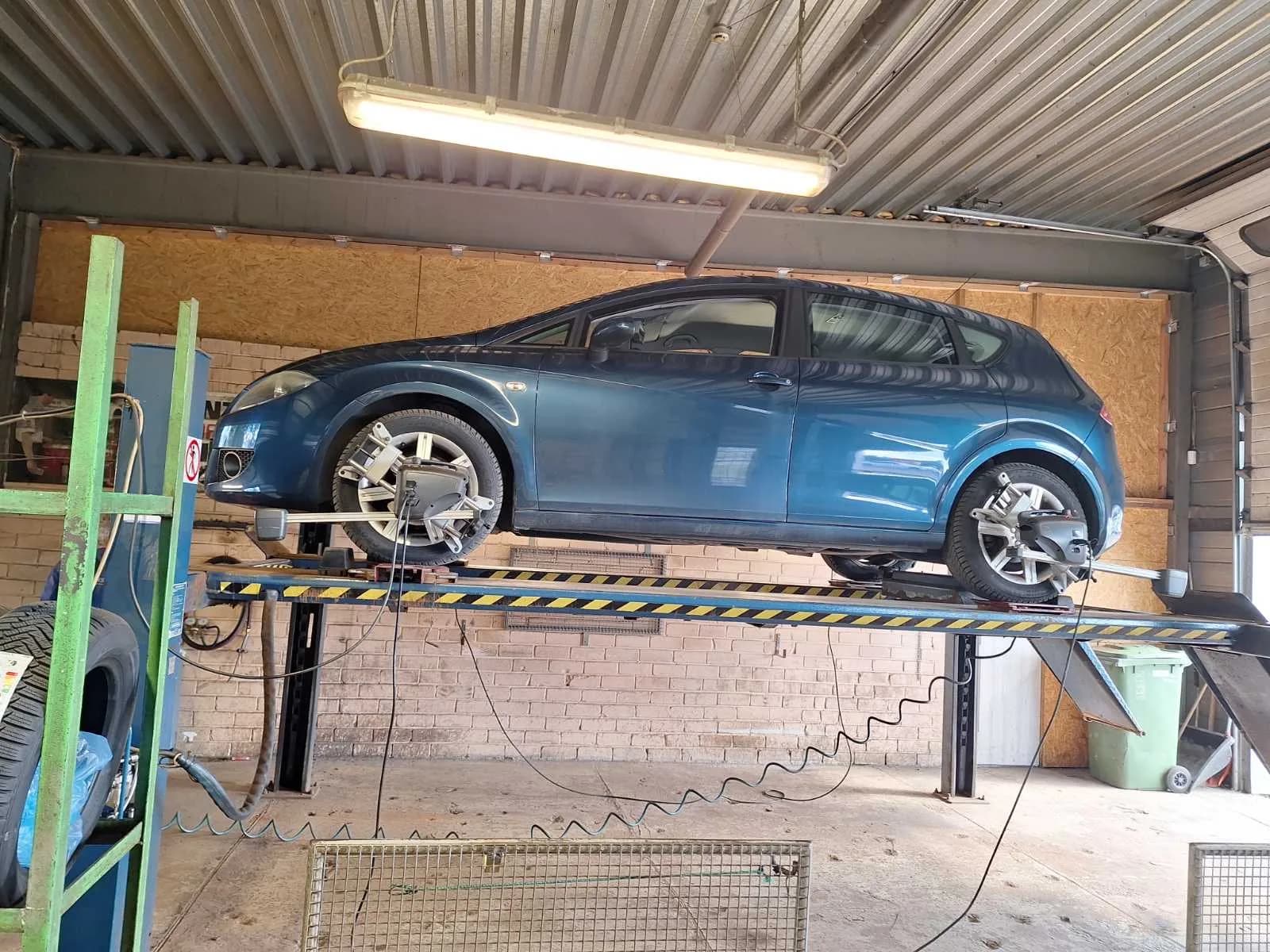 3D wheel alignment on a Hunter stand in Kaunas